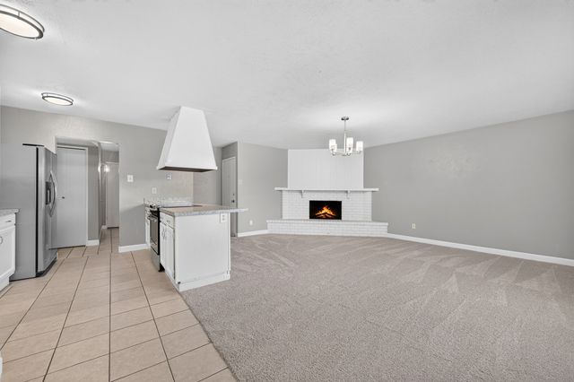 555 Hawthorne Drive, Allen, TX 75002