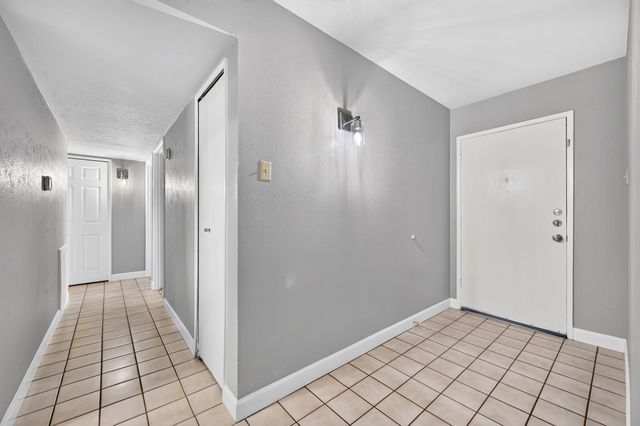 555 Hawthorne Drive, Allen, TX 75002