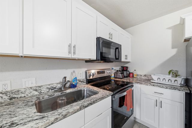 315 Rea Avenue, Lancaster, TX 75146