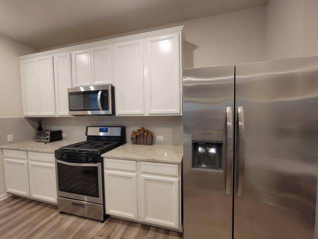 138 Sawtooth Mountain WAY, Dripping Springs, TX 78620