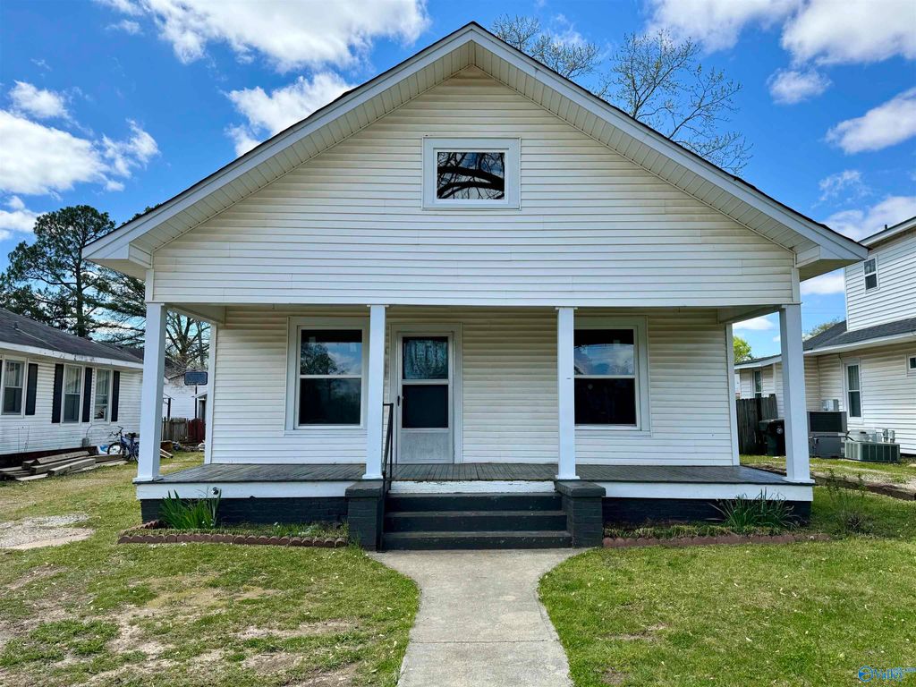 505 N Houston Street, Athens, AL 35611