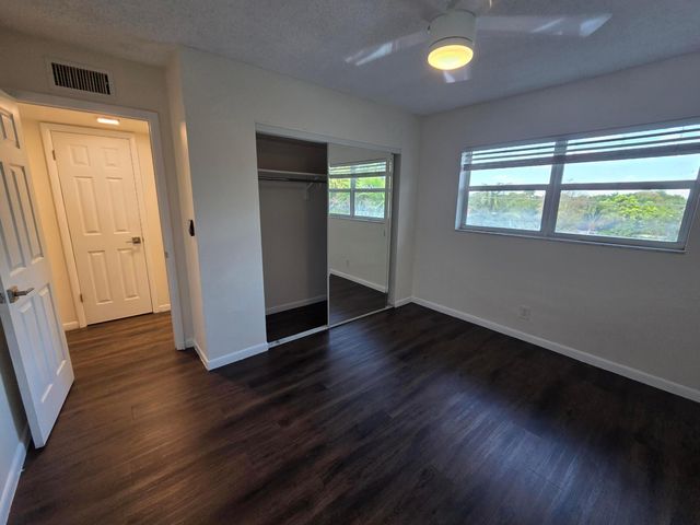 5630 NE 18th Avenue 304, Fort Lauderdale, FL 33334