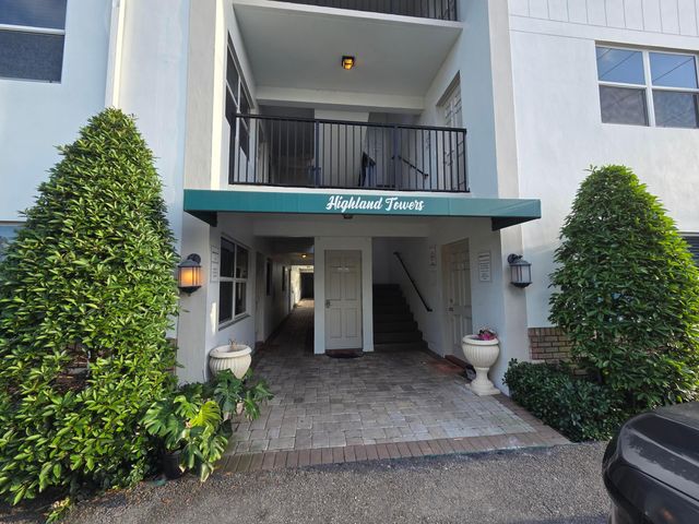 5630 NE 18th Avenue 304, Fort Lauderdale, FL 33334