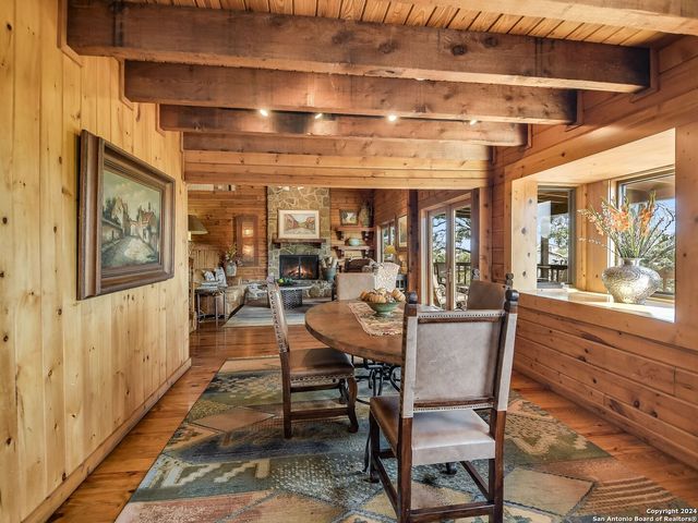 27728 Ramblewood Street, San Antonio, TX 78261