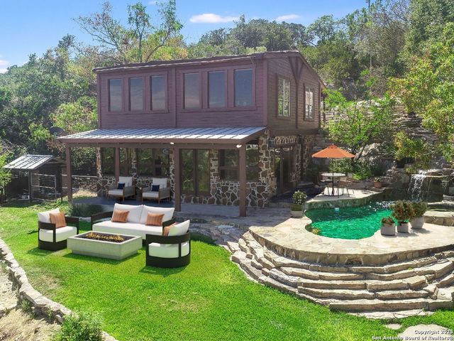 27728 Ramblewood Street, San Antonio, TX 78261