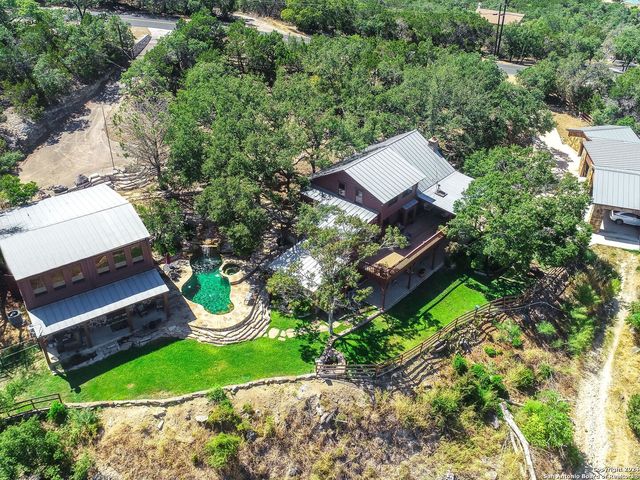 27728 Ramblewood Street, San Antonio, TX 78261