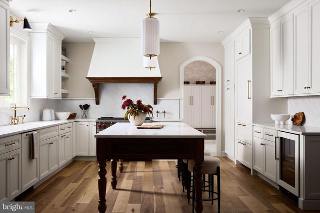 1411 CEDAR HILL RD, Ambler, PA 19002