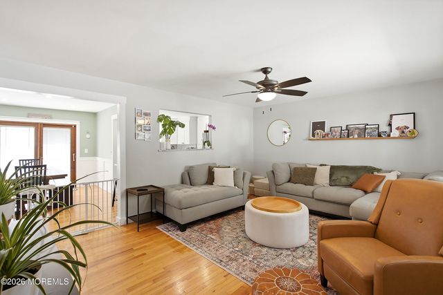 2090 Crestwood Drive, Forked River, NJ 08731