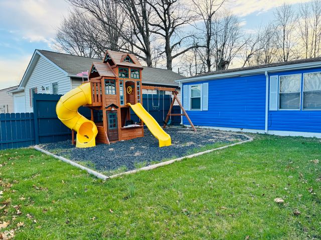 3831 Ireland Drive, Indianapolis, IN 46235