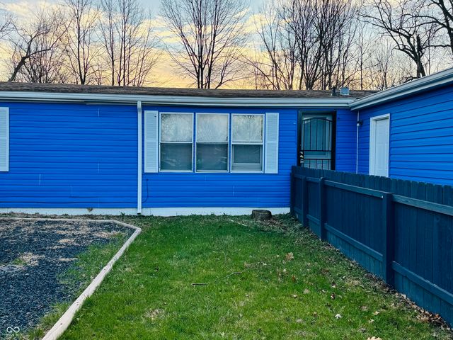 3831 Ireland Drive, Indianapolis, IN 46235