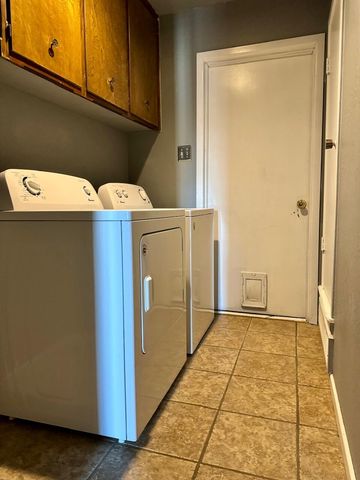 5722 2nd Place, Lubbock, TX 79416