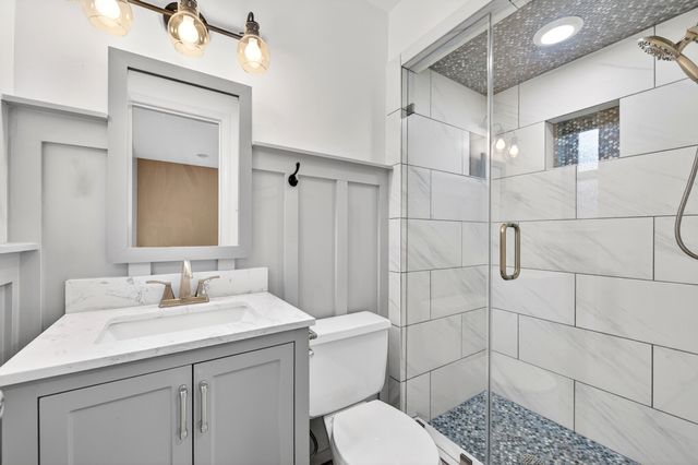3763 Vinecrest Drive, Dallas, TX 75229