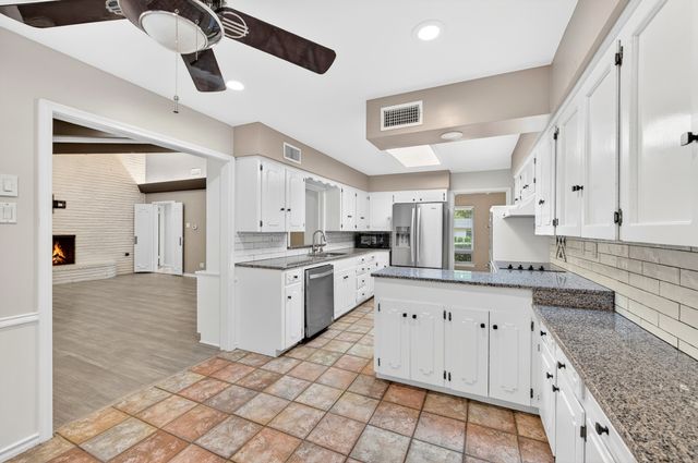 3763 Vinecrest Drive, Dallas, TX 75229