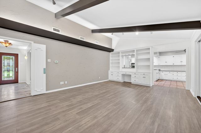 3763 Vinecrest Drive, Dallas, TX 75229