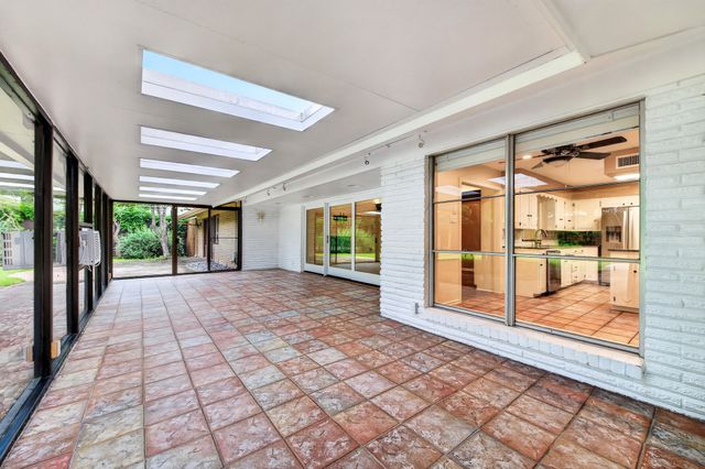 3763 Vinecrest Drive, Dallas, TX 75229