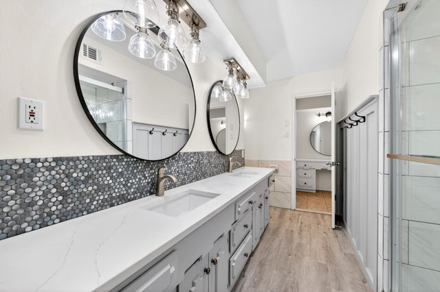 3763 Vinecrest Drive, Dallas, TX 75229