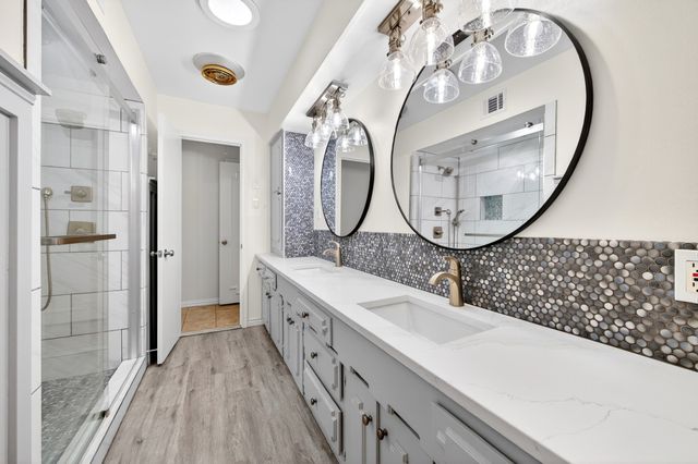 3763 Vinecrest Drive, Dallas, TX 75229