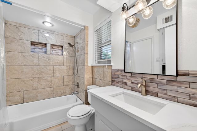 3763 Vinecrest Drive, Dallas, TX 75229
