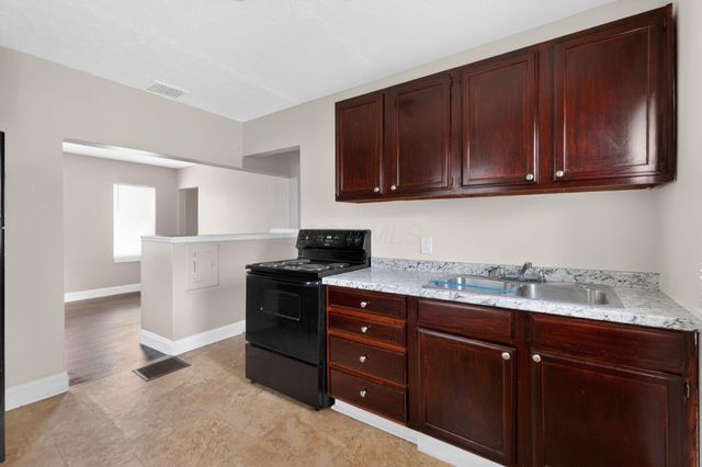 2181 Middlehurst Drive, Columbus, OH 43219