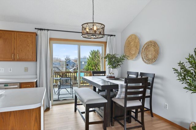 916 12th Street, Farmington, MN 55024