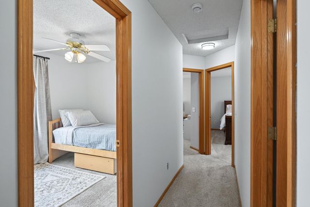 916 12th Street, Farmington, MN 55024