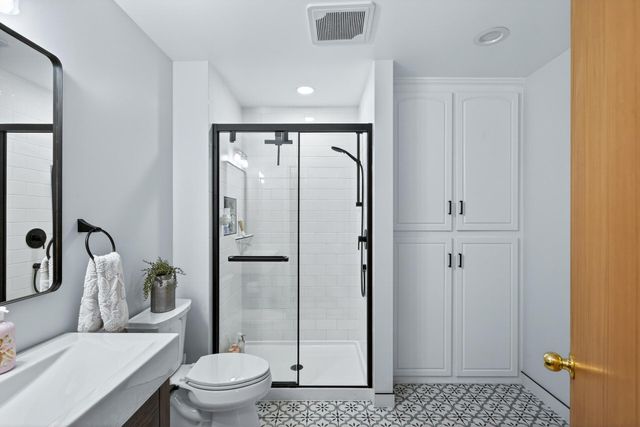 916 12th Street, Farmington, MN 55024