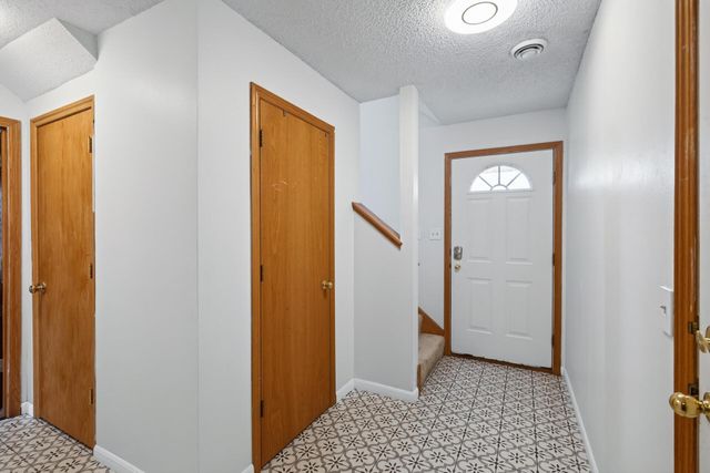 916 12th Street, Farmington, MN 55024