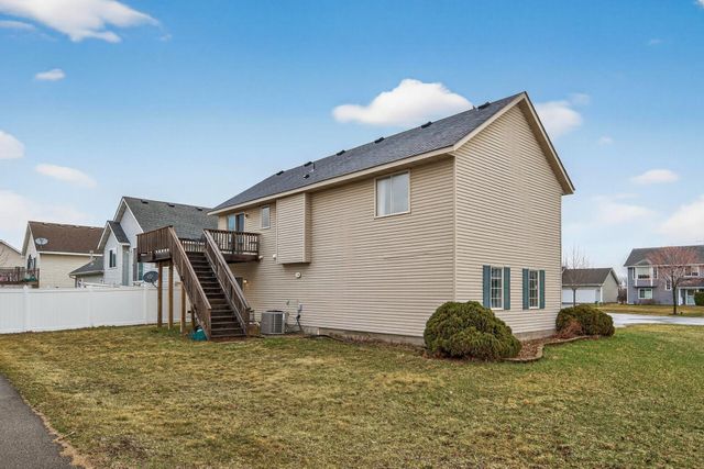 916 12th Street, Farmington, MN 55024