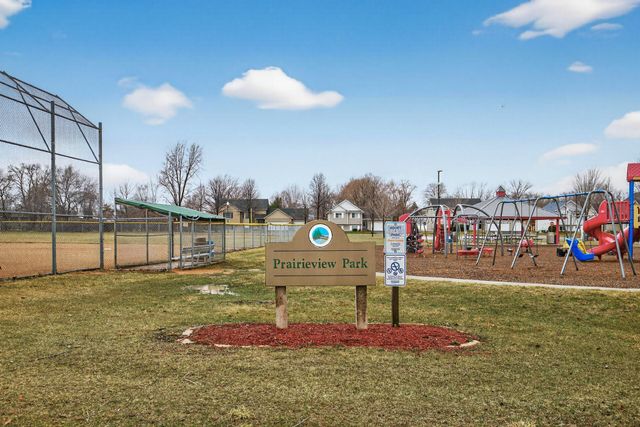 916 12th Street, Farmington, MN 55024