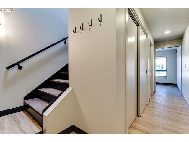 488 Main St, Springfield, OR 97477