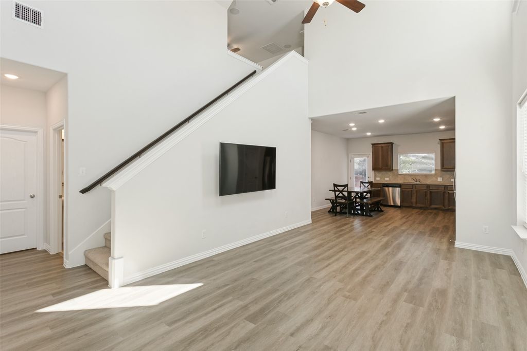 1989 Hope Tinley Court, Lewisville, TX 75077 — photo 3