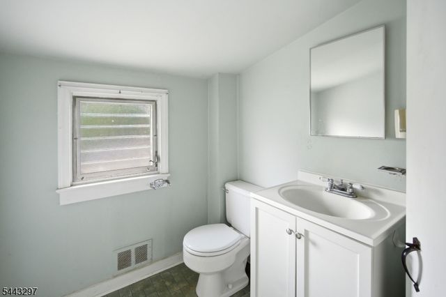 180 Milltown Rd, Springfield Twp., NJ 07081