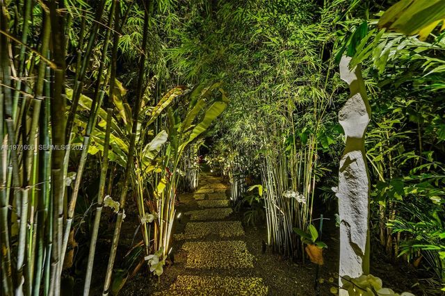 500 NE 96th St, Miami Shores, FL 33138