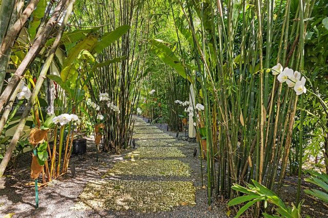 500 NE 96th St, Miami Shores, FL 33138