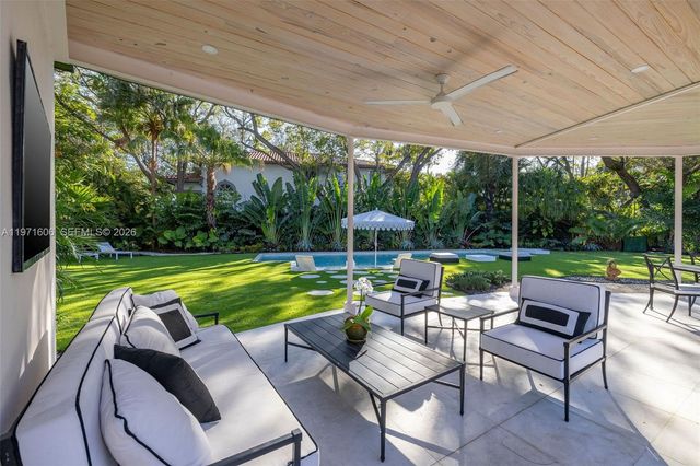 500 NE 96th St, Miami Shores, FL 33138