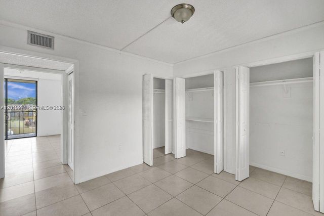 8035 SW 107th Ave 305, Miami, FL 33173