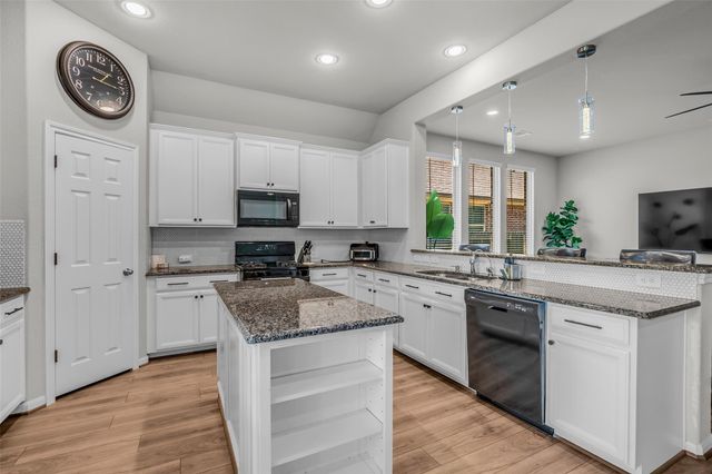 17330 Hartford Field Lane, Hockley, TX 77447