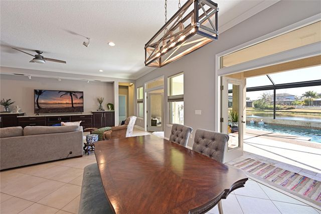 11608 8TH TERRACE NE, Bradenton, FL 34212