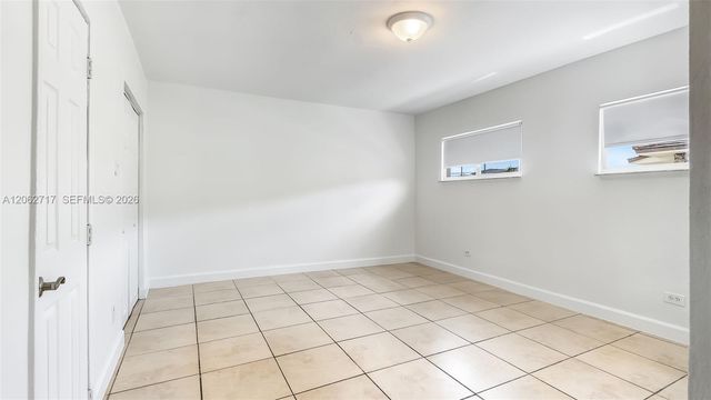 117 E 10th St, Hialeah, FL 33010