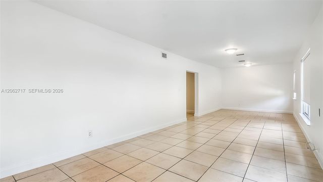 117 E 10th St, Hialeah, FL 33010