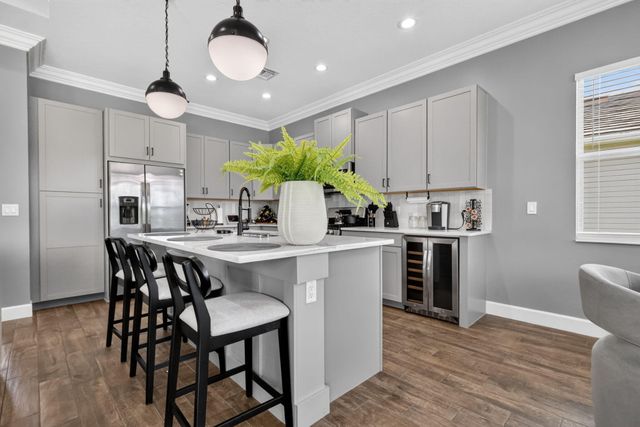 15660 Goldfinch Circle, The Acreage, FL 33470