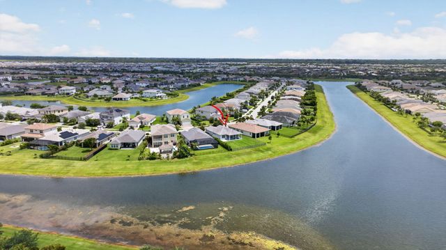 15660 Goldfinch Circle, The Acreage, FL 33470