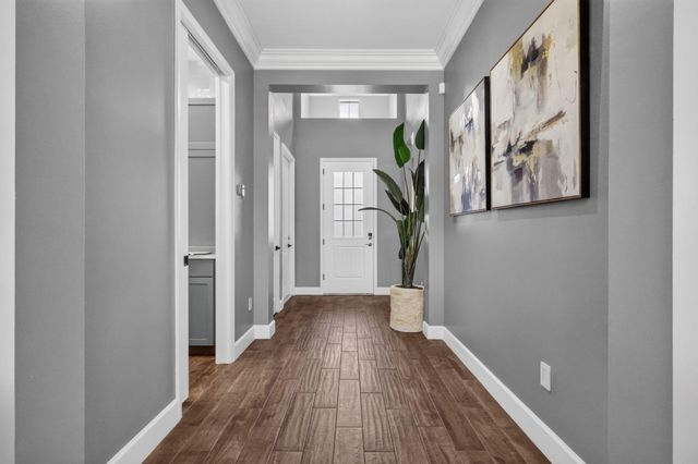 15660 Goldfinch Circle, The Acreage, FL 33470