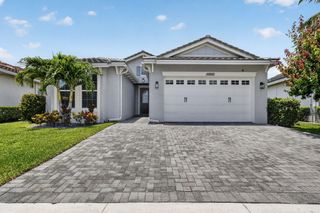 15660 Goldfinch Circle, The Acreage, FL 33470