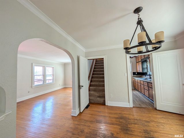 5907 S MONROE Avenue, Bartonville, IL 61607
