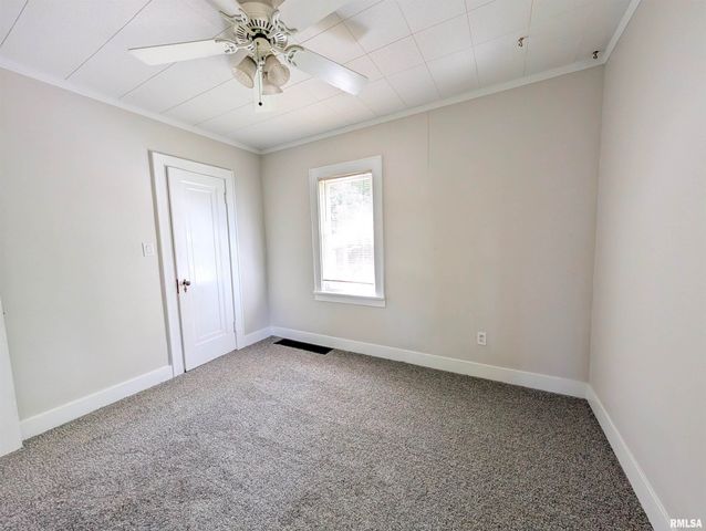5907 S MONROE Avenue, Bartonville, IL 61607