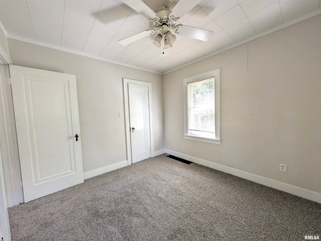 5907 S MONROE Avenue, Bartonville, IL 61607