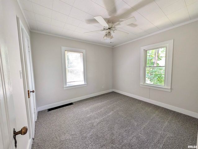 5907 S MONROE Avenue, Bartonville, IL 61607