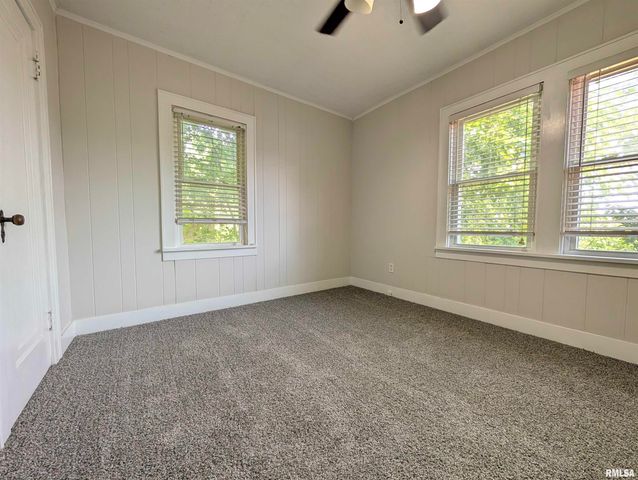 5907 S MONROE Avenue, Bartonville, IL 61607