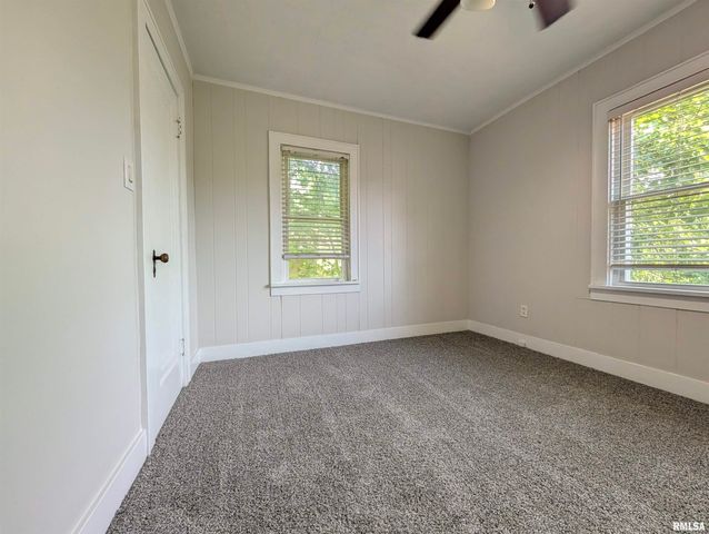 5907 S MONROE Avenue, Bartonville, IL 61607